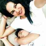 Veena Malik Instagram - Children are not a distraction from more important work. They are the most important work. Having some fun time with Bam Bam! #VeenaMalik #VeenaMalikKids Karachi, Pakistan
