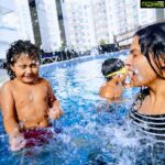 Veena Malik Instagram - We go old-school during the summer, like swimming or setting up lemonade stands. I try to teach my kids to make their own fun. #VeenaMalik #VeenaMalikKids Karachi, Pakistan