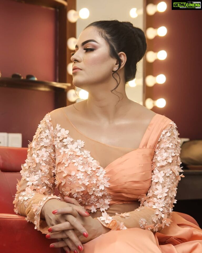 Veena Malik Instagram - Grace in my heart and fire in my soul! #VeenaMalik Karachi, Pakistan