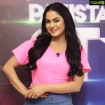 Veena Malik Instagram - I believe that everything happens for a reason. People change so that you can learn to let go, things go wrong so that you appreciate them when they're right, you believe lies so you eventually learn to trust no one but yourself, and sometimes good things fall apart so better things can fall together. #VeenaMalik #PakistanStar
