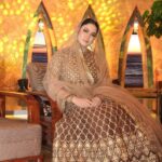 Veena Malik Instagram - I try to explain to people that the only way to be cool is to be who you truly are, and the only way to live life is to do the things that you want to do and be the person that you want to be no matter who that is or what that is or how you have to do it. That's the only way you can be genuinely happy. #VeenaMalik #BeYourself