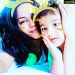 Veena Malik Instagram - #morning2019🌻 #lovemybabies #💖💖💖💖💖💖💖💖💖💖💖💖 #enteringintonewyear #blessings #🤗🤗🤗🤗😘😘😘😘 #happynewyear #lovethisgirl #😍❤️ #mylovelygirl #beautifulgirls #💓💓💓💓💓💓💓💓💓💓💓💓💓