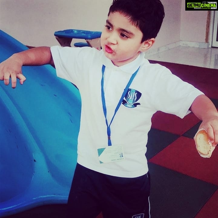 Veena Malik Instagram - #OhMyBoy💋💕❤️🏡🤣😂♥️💞💖