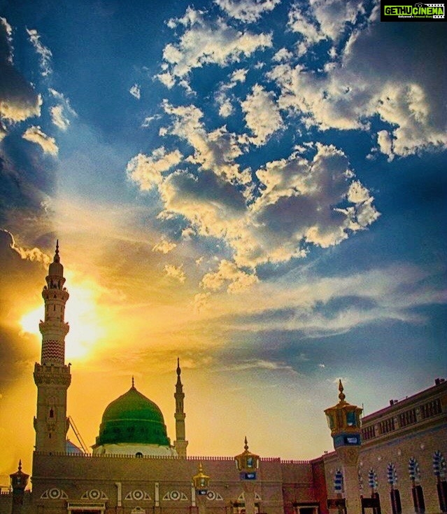 Veena Malik Instagram - I 💖 Muhammad. P.B.U.H #WeloveMuhammad❤️