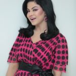 Veena Malik Instagram - Style is a reflection of your attitude and your personality... #VeenaMalikkhan #myStyle 🎥🎬🇵🇰🙏💕