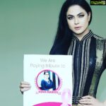 Veena Malik Instagram – HELLO All…. 

I had the privilege to give a speech at @indus_university  campus in Karachi … it was the most empowering experience interacting with the students and exchanging thoughts on the most important Health issue we are facing in recent times and that’s “Breast cancer” 

We talked about how we could be a part to create awareness among families where males also have to be the part since this cancer not only life threatening to women it effects men too… so we collectively need to talk about it as women feel uncomfortable discussing issues related to Breast as They say the disease affects one in every nine women in the country, but that cultural and social taboos make it very hard for women to get the help they need to survive.
“Breast cancer is associated with women’s sexuality so it becomes a taboo subject here… 
So let’s normalise talking about it…

I think … Every woman should know how her breasts normally look and feel, so she can recognize any changes that may occur. “While knowing what to look for is important, a woman should still get her regular mammograms and clinical breast exams, as these tests can help detect breast cancer before she even has symptoms…

So I wanted to play a part to this cause Along with @irfanistan and with my entire team @ghaniaasadpk @tahseenkhanoffical and @mateenshahphotography we visited @indus_university And Exchanged thots on the issues n talked about it..Every October you likely see a wealth of information about breast cancer. And that is a good thing. Awareness surrounding breast cancer is incredibly important as early detection, often through screening, can catch the disease when it is most treatable.

In the End I would like to thank @irfanistan and @indus_university for having me over to interact with students and talking about the most important Health Issue… 🙏🙌🥰