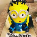 Veena Malik Instagram - #Abram's Favorite Minion Birthday Cake... Happy Birthday Abram Khan @iabramkhan 💋❤️💕✨ Dubai, United Arab Emirates
