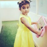 Veena Malik Instagram - #Daddygirl #missyellow #princessAmal #cutiepiedoll @iamalasadkhan #readyforgoingout ❤️💕😘😍💃🤑🇦🇪🇵🇰 Dubai, United Arab Emirates