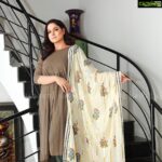 Veena Malik Instagram - Home🏠 is where❤️ is...!!! #homesweethome❤️ #Lovebeingat🏠#goodfeelings ❤️💐👠💃🏻