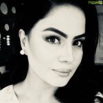 Veena Malik Instagram - I know who I am. I am not perfect. I'm not the most beautiful woman in the world. But I'm one of them.... !!! #veenamalik #mother #wife #daughter #alhamdulillah 🇵🇰💕❤️🙏 Dubai, United Arab Emirates