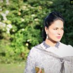 Veena Malik Instagram - Beauty is when you can appreciate yourself. When you love yourself, that's when you're most beautiful... !!! #veenamalik #Bristol #UK🇬🇧🇵🇰🙏 Bristol, United Kingdom