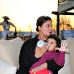 Veena Malik Instagram – Family is not an important thing. It’s everything… !!! #myfamily #mylove #mykids #myhubby❤️ #dayout #theyard #exit89 #dubai❤️ 🇦🇪🇵🇰❤💏🏄🏊☄