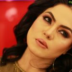 Veena Malik Instagram - Beauty has so many forms, and I think the most beautiful thing is confidence and loving yourself... !!! #veenamalikkhan #closeup #enjoying #everymoments 🙏❤️🤳🎬🎥💃🇵🇰