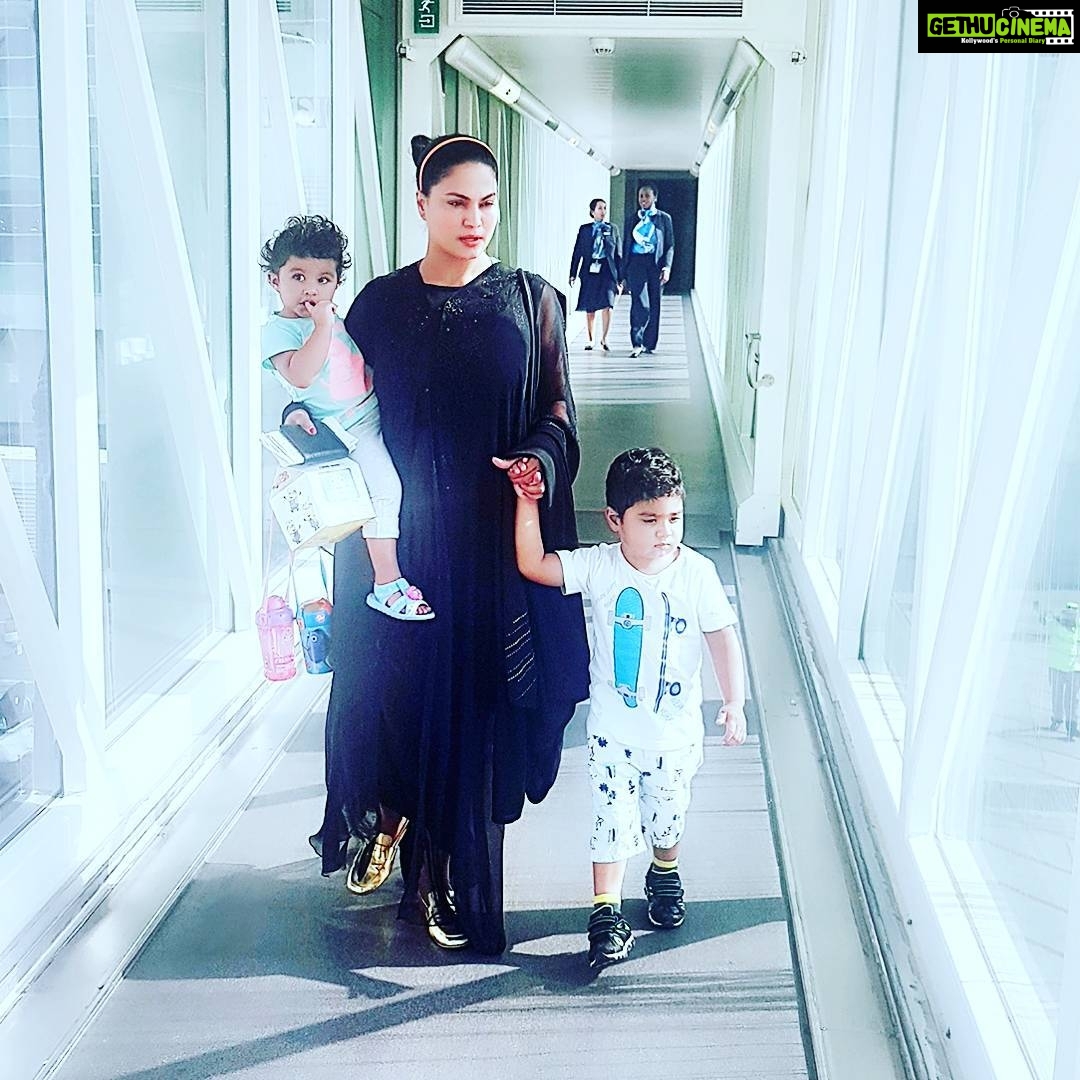Veena Malik - 5K Likes - Most Liked Instagram Photos