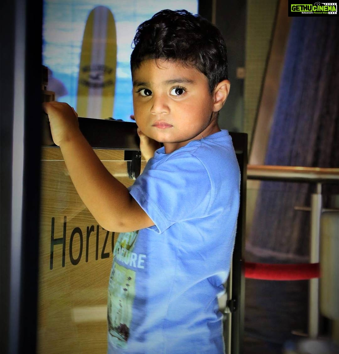 Veena Malik Instagram - #MashaAllah #eyes π #futuresuperstar #looksπππ #myson #myworld #AbramKhan @iabramkhan #alhamdulillahforeverything #blessed @asadbashirr #dubaiπ¦πͺπ΅π°ππππΈπ€΄π¦π« Dubai, United Arab Emirates