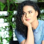 Veena Malik Instagram - So many strong women Began as Broken Girls….. #justthinking #💄💋 #veenamalik #thoghts
