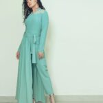 Veena Malik Instagram - #👗👠👛 📸 @mateenshahphotography Stylin @tahseenkhanoffical