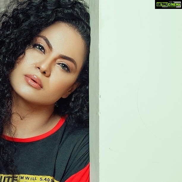 Veena Malik Instagram - ๐ท @mateenshahphotography ๐@tahseenkhanoffical #Veena๐