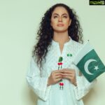 Veena Malik Instagram – یہ وطن ھمارا ھے ۰۰۰ ھم ھیں پاسباں اس کے❤️

#jashneazadi #pakistanzindabad🇵🇰💚
@mateenshahphotography @tahseenkhanoffical