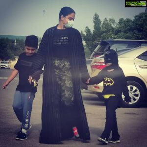 Veena Malik Instagram - There is no role in life that is more essential than that of motherhood.” #VeenaMalik #veenamalikkids