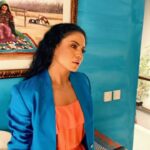 Veena Malik Instagram - Hmmm…. Since u guys love the Last post I thot to upload an upgraded version of the same clips🤪💋❤️🦋 Dnt forget to Have a #chillpill #veenamalik #neverforgetyourtrueself