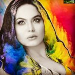 Veena Malik Instagram - She thinks in Black&white she Sees in Grey And she loves in Colors #VeenaMalik #💄👠👞👓🎀💍👑🎩👒💅👡👟💋❤📷