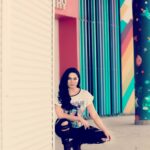 Veena Malik Instagram - #کرم #وینا_ملک #🌺💧🚴‍♀️🚙 📷❤🌺@mateenshahphotography 💃💄👄@tahseenkhanoffical