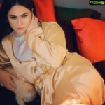 Veena Malik Instagram - #saturdayvibes #VeenaMalik 💄💅 = @tahseenkhanoffical 📷 = @mateenshahphotography #💝😍