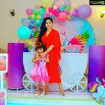 Veena Malik Instagram – My Beautiful Gurl #HappbirthdayAmal #veenamalikkids #VeenaMalik 
✔💯♥ @mateenshahphotography @tahseenkhanoffical @itsarslanmehboob @weddingstarz_ #🎉❤️