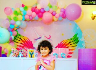 Veena Malik Instagram - #HappyBirthdayAmal #mylove #VeenaMalik 📷✔💯 @mateenshahphotography & 💃💄💋 @tahseenkhanoffical Decore ✔💯🎉🎈@weddingstarz_ Thanx 2 @digitalbeemedia