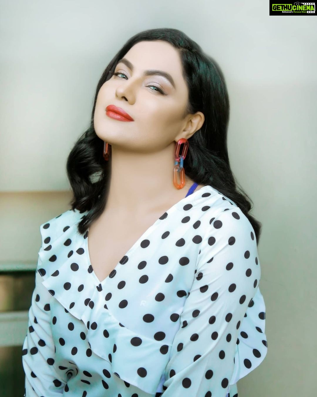 Veena Malik Instagram - #madeinheaven #VeenaMalik #♥︎