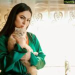 Veena Malik Instagram – Vulnerability…The most gorgeious thing💗
#veenamalikpakistan #VeenaMalik
📷♥ @tahseenkhanoffical @mateenshahphotography