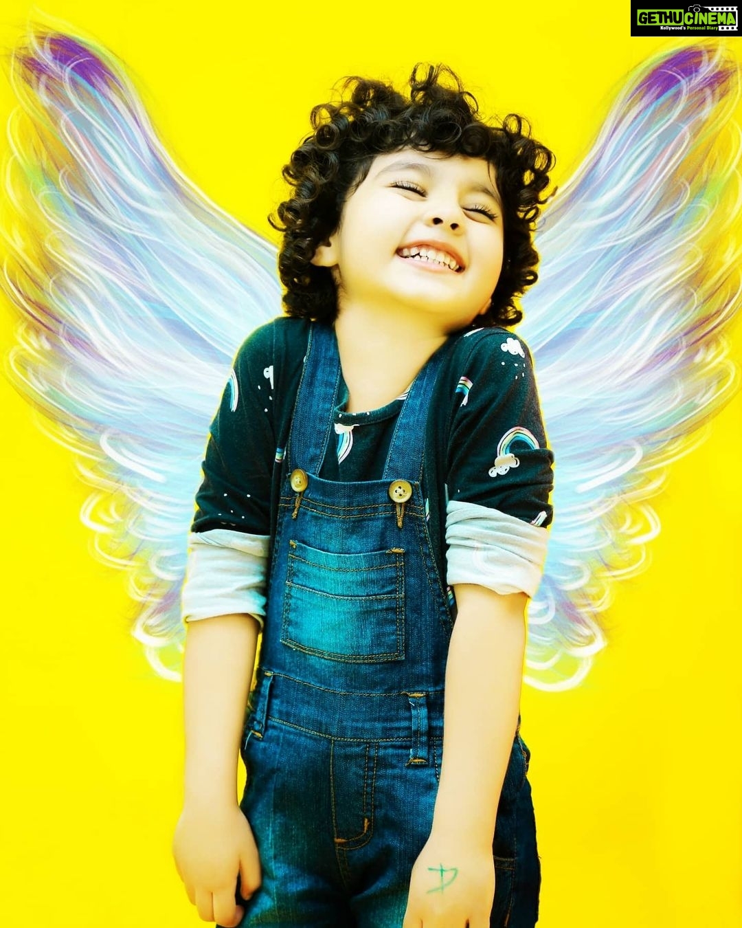 Veena Malik Instagram - #veenamalikkids #VeenaMalik #๐๐๐๐๐งกโค๏ธ