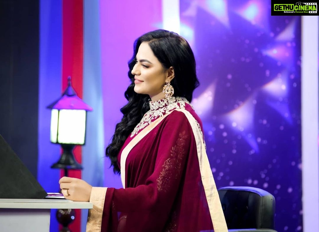 Veena Malik Instagram - #VeenaMalik #ExpressNews #dramirliaqathussain #momentsofmine❤️