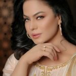 Veena Malik Instagram – #veenamalik #🤍🖤