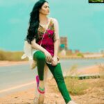 Veena Malik Instagram – The Best way to Pay for A #LovelyMoment Is #enjoy #VeenaMalik #veenamalikpakistan