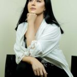 Veena Malik Instagram - #veenamalik #classispermanent #💫❤
