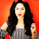 Veena Malik Instagram - stay #classy & #sassy And a Bit #badassy #💃💃💃💃💃 #😝😝😝😝😝 #🌹🌹🌹🌹🌹🌹🌹🌹🌹🌹🌹🌹🌹🌹 #fashionista #loveforever #mateenphotography #makeupbytahseenkhan #styleicon #diva #lovecurls #❤️❤️❤️❤️
