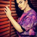 Veena Malik Instagram - Be Fearlessly Authentic #alwaysbeautiful @mateenshahphotography #🌹🌸🌷💐 ❤🌹 @tahseenkhanoffical #beauty #brain #loveyourself #styleicon #diva #haircut #hairstyles #beautyofpakistan #🌷👄💄❤️😍🌸 #mostbeautifulwoman #lovemyself