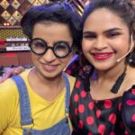 Vidyulekha Raman Instagram - Looking forward this week’s episode! Check out our Minion 😂😘💛 @sivaangi.krish . . . . . . #cookwithcomali #cookuwithcomali #cookwithcomali3 #vidyuraman #cookwithcomalividyu #vijaytvpugazh #vijaytelevision #vijaytv #trending #viral #explore #sivaangipugazh #cwc3 #cwc