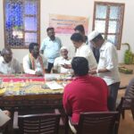 Vijay Vasanth Instagram - கன்னியாகுமரி மாவட்டம் தக்கலையில் உள்ள பிரசித்தி பெற்ற தக்கலை மெய்ஞான மாமேதை ஷெய்கு பீர்முஹம்மது ஸாகிபு ஒலியுல்லா ஆண்டு பெருவிழாவில் கலந்து கொண்டேன்.               அஞ்சுவன்னம் பீர்முகமதியா முஸ்லிம் அஷோசியேசன் தலைவர் அப்துல் ஜாபார், தக்கலை நகர காங்கிரஸ் தலைவர் ஹனுக்குமார், வட்டார தலைவர் ஜாண் கிறிஸ்டோபர், அல்ஹாஜித் மற்றும் ஹமீம் முஸ்தாபா, முகமது சலீம், முகமது ராபி, உட்பட பலர் கலந்து கொண்டனர். @incindia @iamsoniagandhi @rahulgandhi @dineshgrao @inctamilnadu @alagri thuckalay,kanyakumari