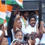 Vijay Vasanth Instagram – 20.02.2021 ம் தேதி சனிக்கிழமை மாலை  விவசாயிகளுக்கு எதிரான மூன்று வேளாண் கருப்பு சட்டங்களை திரும்பப் பெற வலியுறுத்தியும், சமையல் எரிவாயு மற்றும் பெட்ரோல் டீசல் விலை உயர்வை கண்டித்து  குமரி கிழக்கு மாவட்ட காங்கிரஸ் கமிட்டி தலைவர் வழக்கறிஞர் ராதாகிருஷ்ணன் தலைமையில்  வேப்பமூடு காமராஜர் சிலையில் இருந்து டெரிக் இந்திராகாந்தி சிலைக்கு பாதயாத்திரையாக சென்ற போது மாநகராட்சி பூங்கா அருகே போலீசாரால் தடுத்து நிறுத்தி கைது செய்யப்பட்டேன். நிகழ்ச்சியில் மாநில, மாவட்ட, நகர, வட்டார காங்கிரஸ் நிர்வாகிகளும் தொண்டர்களும் கலந்து கொண்டனர். #INC #SoniaGandhi #RahulGhandhi #incpriyanka #AICC #vasanthakumar #TNCC @iamsoniagandhi @rahulgandhi @dineshgrao