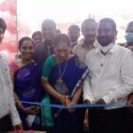 Vijay Vasanth Instagram – We are delighted to open our @vasanthandco_in 91st store at #Redhills today inaugurated by my mom. #fordad @hvasanthakumar