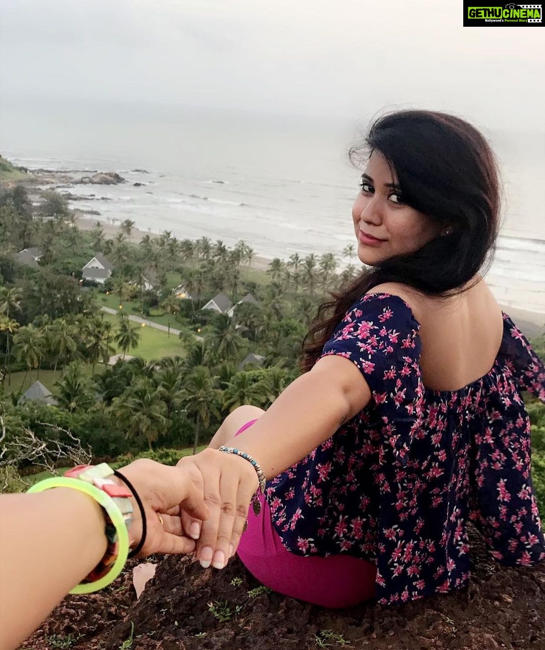 Yaashika Aanand Instagram - You were sunshine in a human form . I am always grateful to have known u for these many years . It’s your birthday and my heart breaks to digest the fact you are no longer here and I feel so regretful for everything that has caused this . I miss your smile , by this time I would have called you and got to see your beautiful face . While you were working there at usa. I miss our spineless conversations, our momo cravings , your smiling face and kiddo talks . I don’t know if I’ve ever trusted someone as much as I’ve trusted u . Yu have Literally sat down with me for my 10th board exams revision’s and put sense into this dumb head . You were a pillar in my life … though I’ve seen and been around people who use me and are fake to me , who have betrayed me in many ways . You were my true genuine bond for years . We never had one fight between us ( touchwood )🧿 but all these things seems to look possible from one end . You’re up in the sky like a star ⭐️ watching me and guiding me in my life . Sometimes the fact you’re no more eats me up from inside and breaks me . Every dream of yours I want to fulfill. I miss u so much that I myself can’t imagine the pain that your family will be going through . You’ve seen me from a 16yo kid to a adult woman. You’ve been with me from the time where I was nothing… you’ve seen the mistakes I’ve made .. you’ve seen my growth as a individual. You knew me in and out and so did I . I would speak a word and you would complete my sentence. This kind of pure love I don’t know if I’ll ever find . Happy birthday my Scooby Dooby. Will meet u on the other side soon . Until then I’m here missing u all day and cherishing our memories . Listening to your voice notes on 🔁. Some of your pictures I clicked the last week you were with me and you seemed so exited to post them . You’re not here but the pretty face in these pictures make it seem so lively . Hope you also were here with us💔 it was a blessing knowing u . Love u to the moon and back . God could take me instead ❤️🩹 my lucky charm.#rip #missyou !! Just want to hug u tightest right now …. Always in my prayers and heart . Miss u Angel 👼