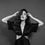 Yami Gautam Instagram – A Thursday on my mind! 🖤

Styling: @alliaalrufai
Styling assisted by: @shubhangini_gupta
Make up: @tanvichemburkar
Hair: @sheetal_f_khan
Photographer: @haranish.hrf
Photography assisted by : @snedal_gracias
@aayuddhh