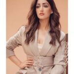 Yami Gautam Instagram – Brown-ie Points for A Thursday 💫

Outfit: @appapop 
Styling: @alliaalrufai 
@shubhangini_gupta 
@rheasstylecloset
Hair @sajzdot
Makeup @guyguia
Photographer: @haranish.hrf
Photography assisted by : @snedal_gracias
@aayuddhh