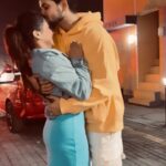 Yuvika Chaudhary Instagram – Prince paji ne jab bhabhi ko propose kiya tha 🥰🙈 amazing song veere bhabhi @princenarula @yuvikachaudhary #vkcouple04