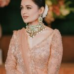Yuvika Chaudhary Instagram - #Wedding vibe #yuvikachaudhary @junejasanchi @poshak_chandigarh @kundanjewellers.official @jasaddy