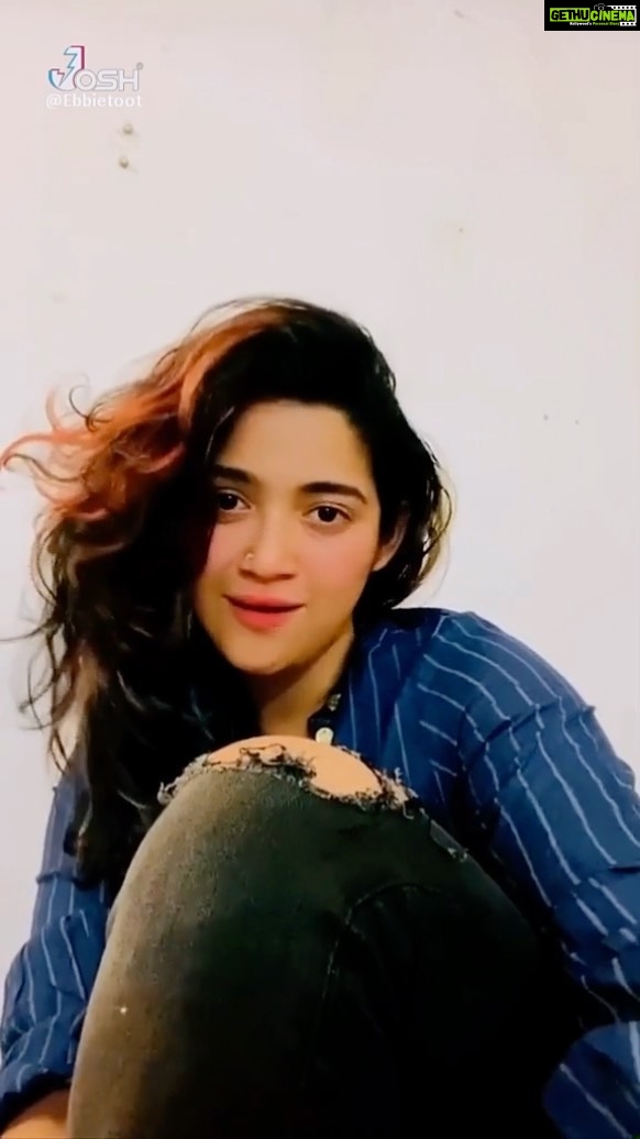 Abhirami Suresh Instagram - Ok Kanmani 🥰 @joshapp.malayalam @joshapp.tamil . . . #okkanmani #kanmani #abhiramisuresh #liveloveliberate #trendingreels