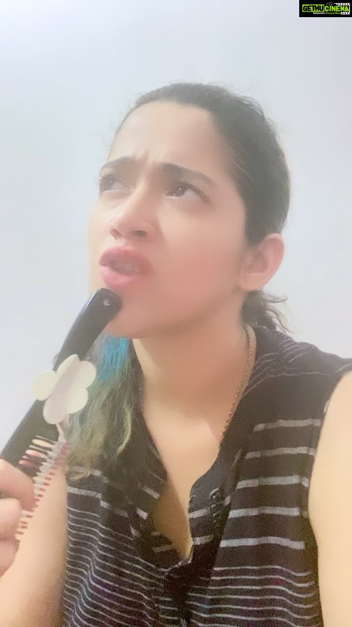 Abhirami Suresh Instagram - Yamunakkka !!! 🤕 #JustReelingIt #AbhiramiSuresh #Yamunarani #Funny #ReelItFeelIt #LiveLoveLiberate ✨